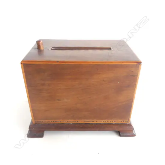 VINTAGE WOODEN CIGARETTE DISPENSER BOX W.150mm