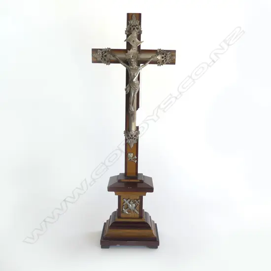 UPRIGHT CRUCIFIX w. METAL DETAIL H.460mm