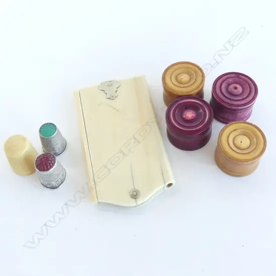 3 THIMBLES (2 800 SILVER), IVORY DANCE CARD L.90mm, 2 PRS IVORY EARLOBE STRETCHERS (BORNEO) 25mm dia