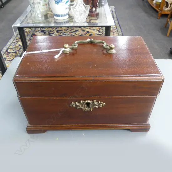 GEORGIAN MAHOGANY TEA CADDY w TINS