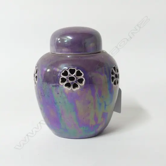 RUSKIN PURPLE LUSTRE LIDDED GINGER JAR H.120mm