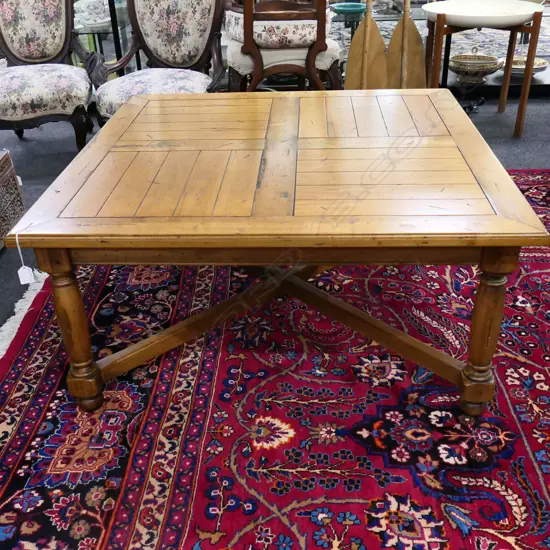 LG WOODEN COFFEE TABLE 965x965x460mm