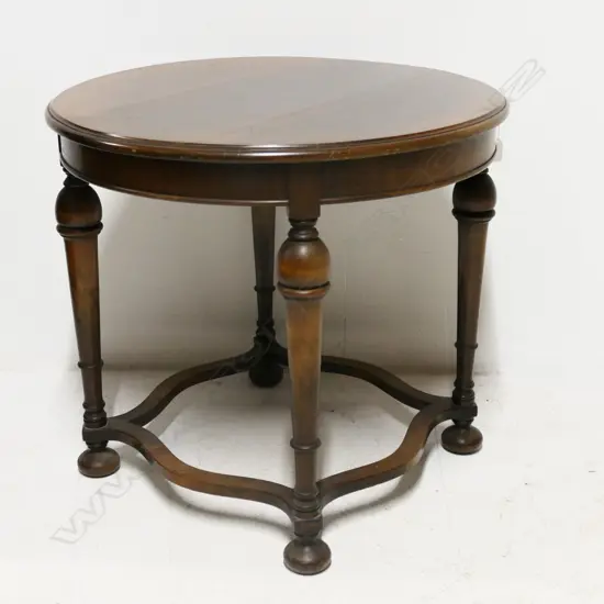 WOODEN SIDE TABLE 680mm dia