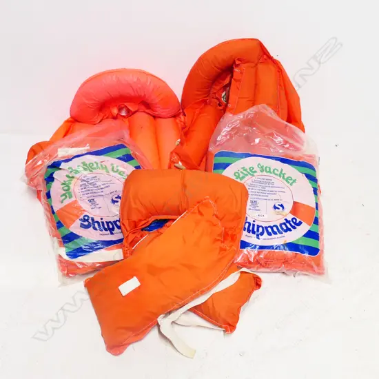 VINTAGE / RETRO LIFE JACKETS