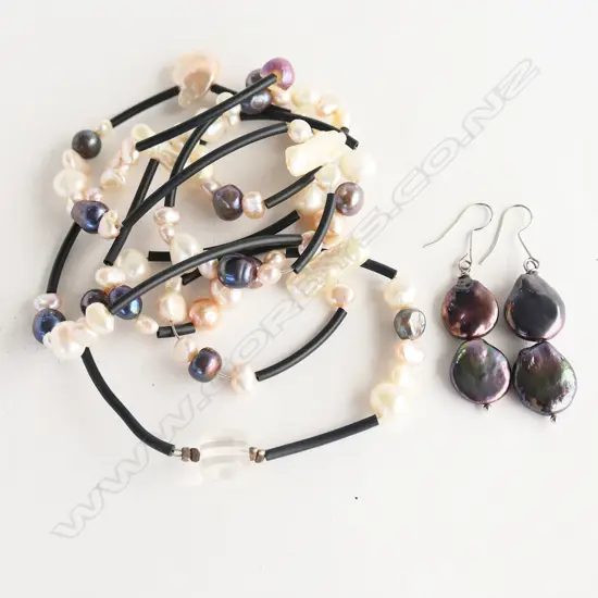 PEARL NECKLACE + PR EARRINGS