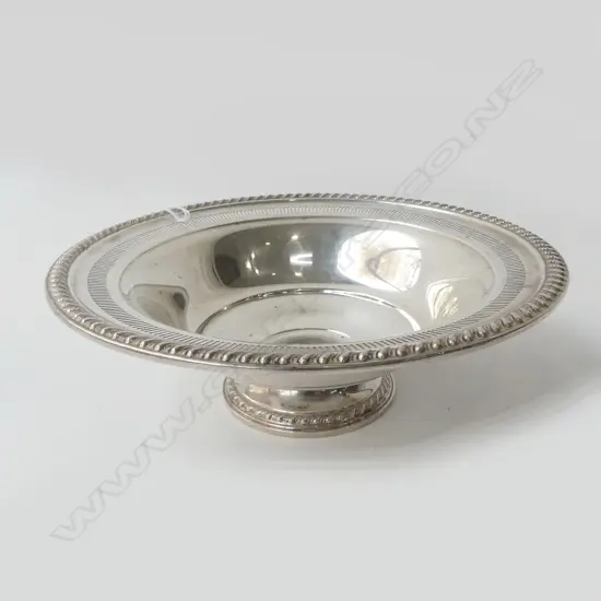 STG SILVER FRUIT BOWL BY ROGERS USA 356GRAMS WEIGHTED FOOT, D.230MM