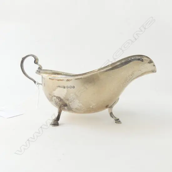 STG SILVER JUG, SHEFFIELD 1936 121gms