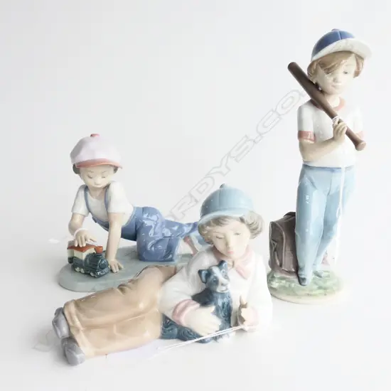 TRIO OF LLADRO & NAO FIGURINES YOUNG BOYS PLAYING