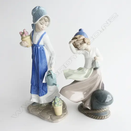 NAO FIGURINE YOUNG GIRL w WATERING CAN H.300mm  & NAO FIGURINE GIRL IN THE WIND w LAMP H250mm