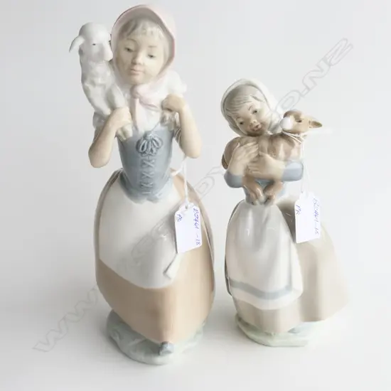 PR NAO FIGURINES GIRLS w SHEEP, tallest H.260mm
