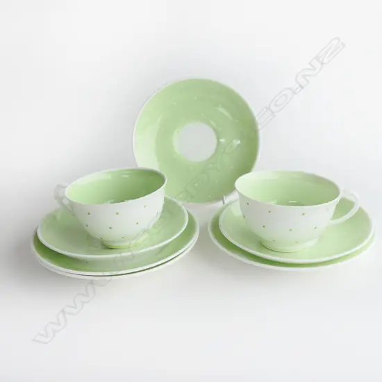 2 SUZIE COPPER CUPS 3 SAUCERS & 3 PLATES