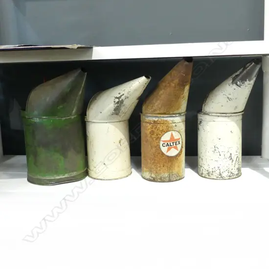4 VINTAGE OIL CANS H.340mm