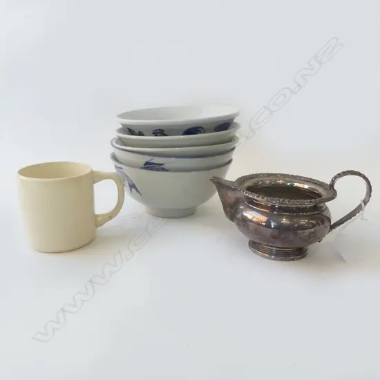 5 CHINESE BOWLS VARIOUS DESIGNS, SML EP JUG & CUP