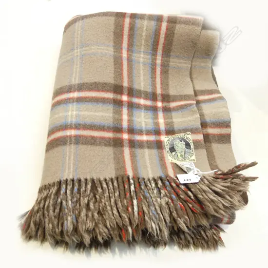 KAIAPOI WOOLLEN MFG. Co. BLANKET w. MAORI CHIEF LABEL