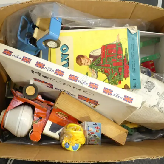 VINTAGE TOYS, MECCANO ETC