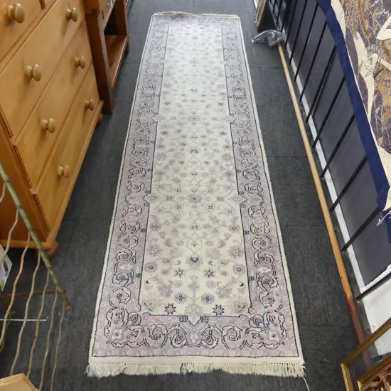 HANDKNOTTED WOOL ON COTTON RUNNER PALE TONES L3010mm