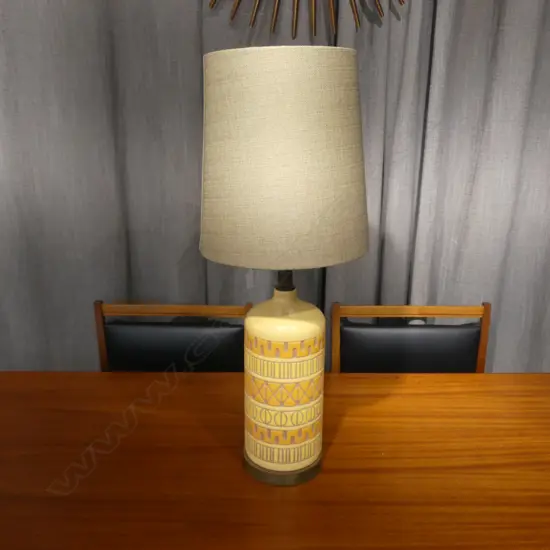 MID CENTURY / RETRO YELLOW CERAMIC LAMP H.735mm