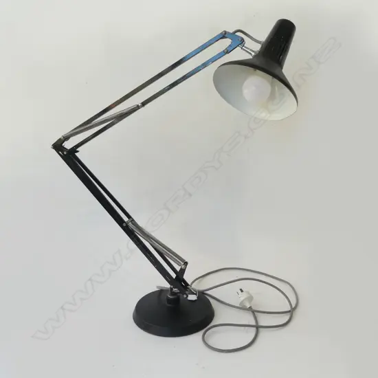 BLACK ANGLE POISE LAMP