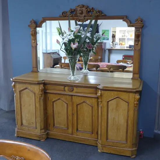 VICTORIAN OAK BREAKFRONT LGE MIRROR BACK SIDEBOARD L.1800mm