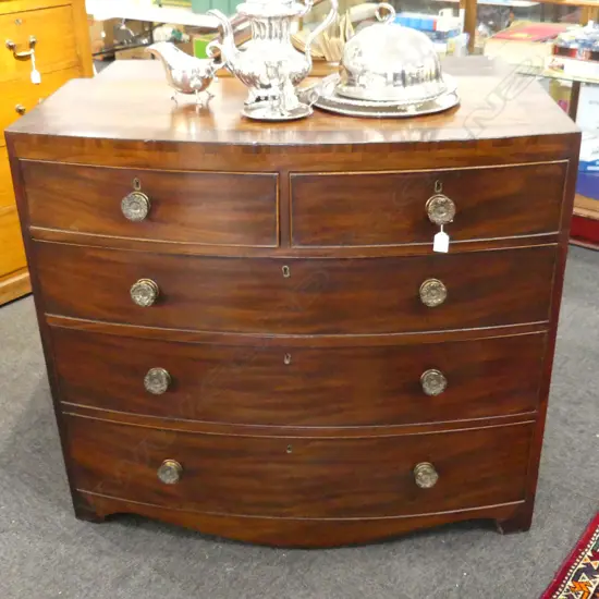 REGENCY MAHOGANY BOW FRONT CHEST OF DRAWERS 1020x495x905mm