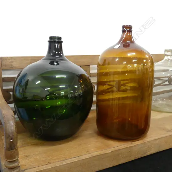 2 LG GLASS CARBOY BOTTLES H.600mm