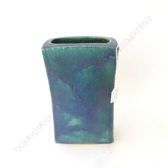 STUDIO POTTERY SLAB VASE, GREEN GLAZE H.275mm