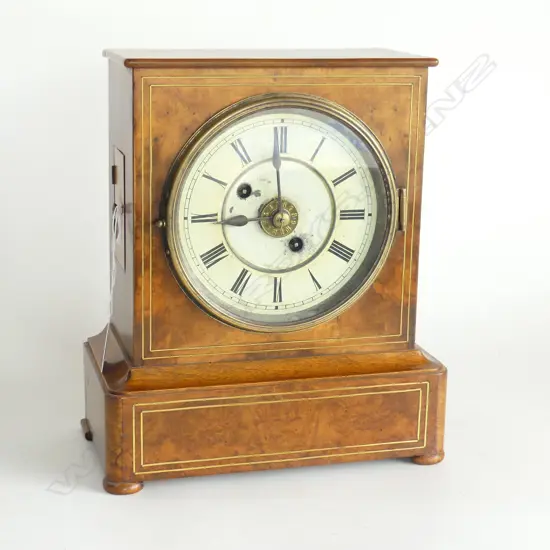 WALNUT SHELF CLOCK H.270 W.230mm