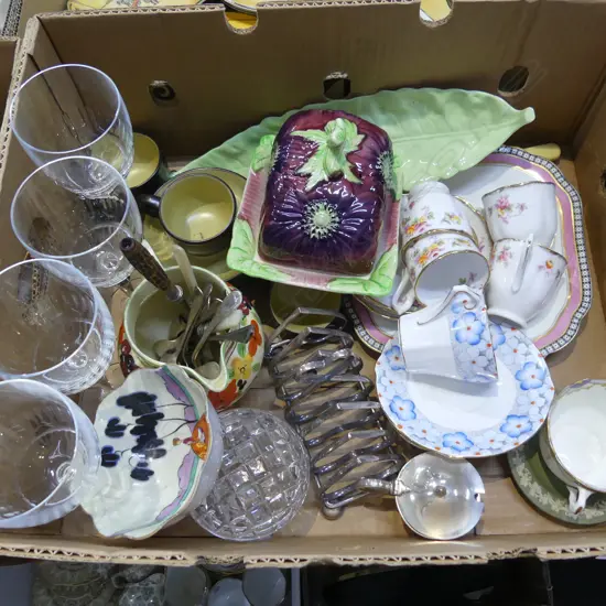 BOX LOT MIXED CHINA CRYSTAL GLASSES & EP