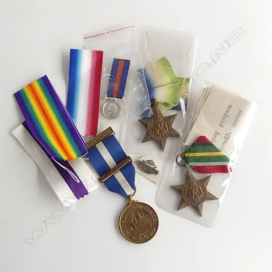 BAG LOT 2WW2 SERVICE MEDALS NZ MINITURE MEDAL FRENCH MEDAL RIBBONS  & RSA BADGE