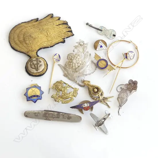 BAG LOT ENAMEL BADGES MILITARY PCS ETC