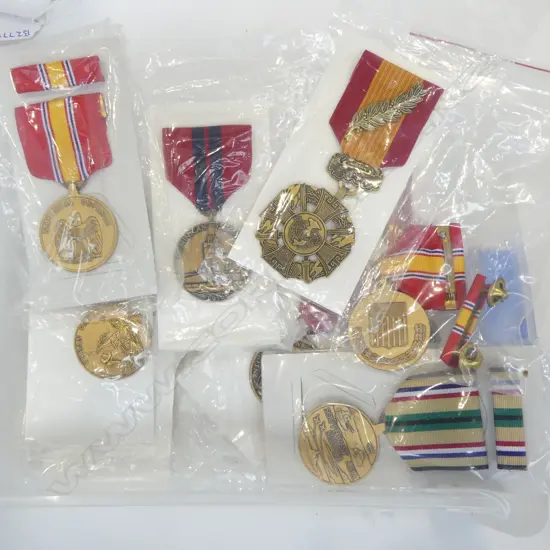 SMALL TRAY OF 15 REPRODUCTION SERVICE MEDALS