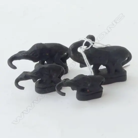 SET OF 4 GRADUATED BRONZE BURMESE ELEPHANT OPIUM WIEGHTS H30MM