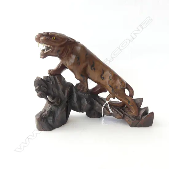 OLD CHINESE HAND CARVED WOODEN TIGER STATUE WITH GLASS EYES, L.250MM