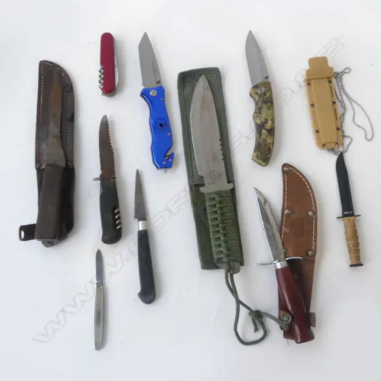 TRAY LOT 10 POCKET & SHEATH KNIVES