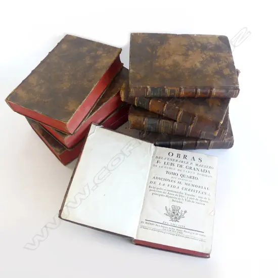 8 VOLUMES VICT LEATHER BOUND BOOKS DE AMOR DE DIOS H250MM