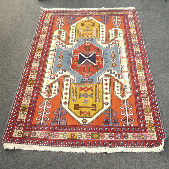 HAND KNOTTED WOOL PILE RUG 1700x1200mm