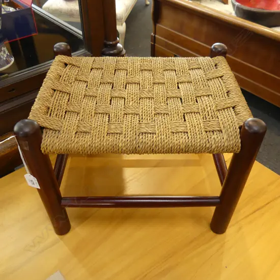 SMALL WOVEN STOOL 385x305x305mm