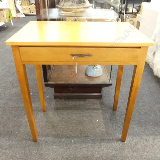 WOODEN SIDE TABLE w. 1 DRAWER 690x450x760mm
