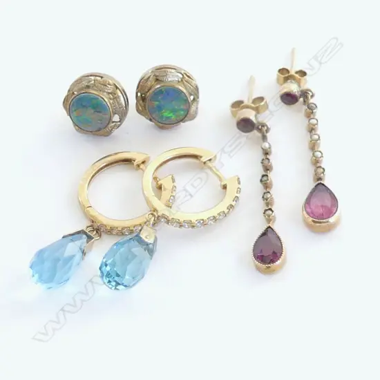 3 PRS 9ct EARRINGS 8.8gms