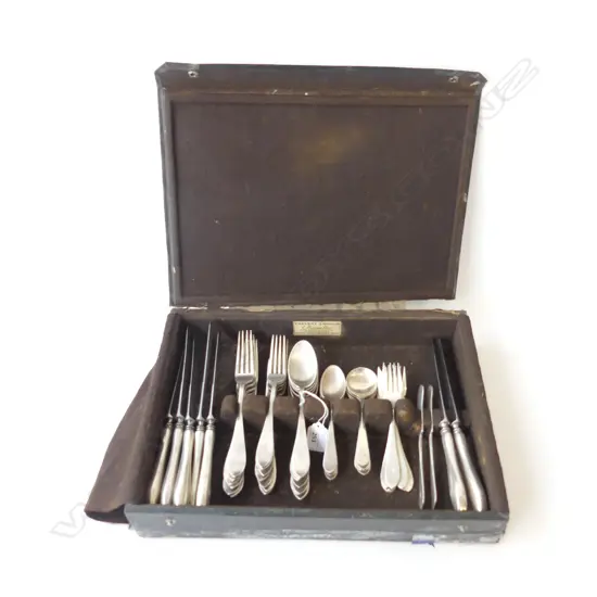 STERLING SILVER CUTLERY CANTEEN 1926gms