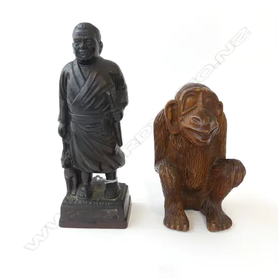 VINTAGE JAPANESE CARVED WOOD MONKEY H.160mm & CERAMIC FIGURE OF THE LAST SAMURI H.220mm