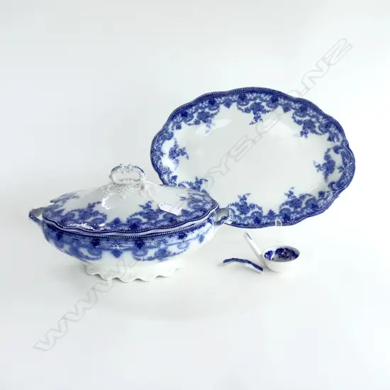 GRINDLEY 'FLORIDA' FLOW BLUE LIDDED TUREEN w. ASHET & SMALL LADLE (AF) W.410mm