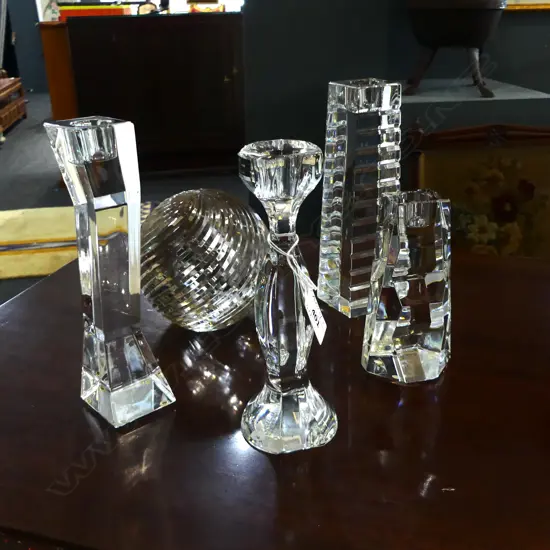 4 CRYSAL CANDLESTICKS (3 ORREFORS) H.200mm + GLASS BALL