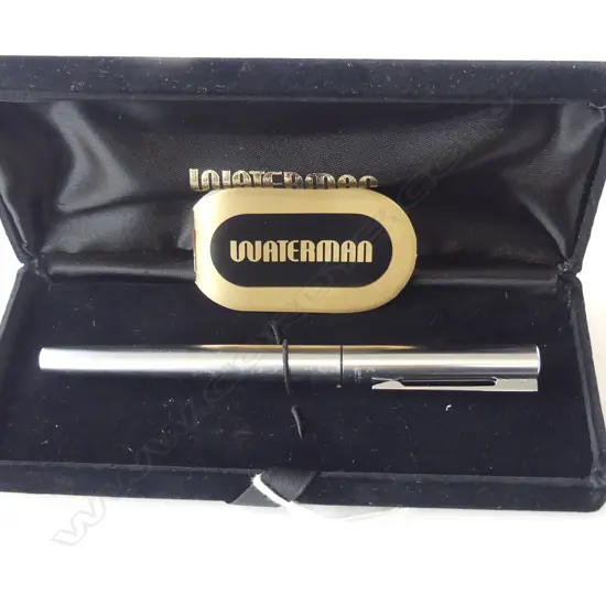 VINTAGE WATERMAN FOUNTAIN PEN IN CASE WITH LABEL UNUSED