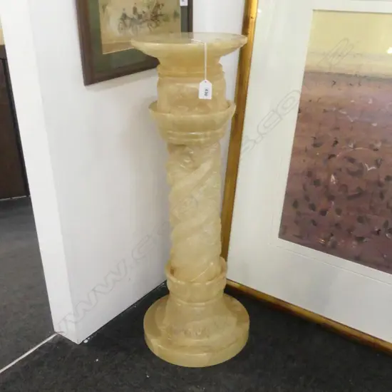 ALABASTER STAND (3 PCE) H.740mm