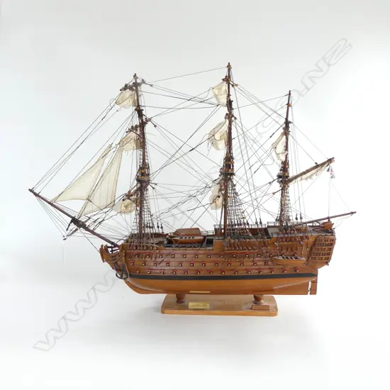 MODEL SAIL BOAT 'VICTORY 1805' H.450mm