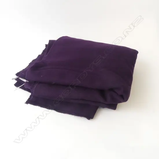 AS NEW 3m LENGTH OF QUALITY GRAPE TONED FABRIC