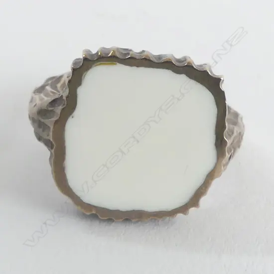 BRONZE & WHITE RESIN BRUTALIST SIGNET RING, JEWELLER KIM BRICE, SIZE N