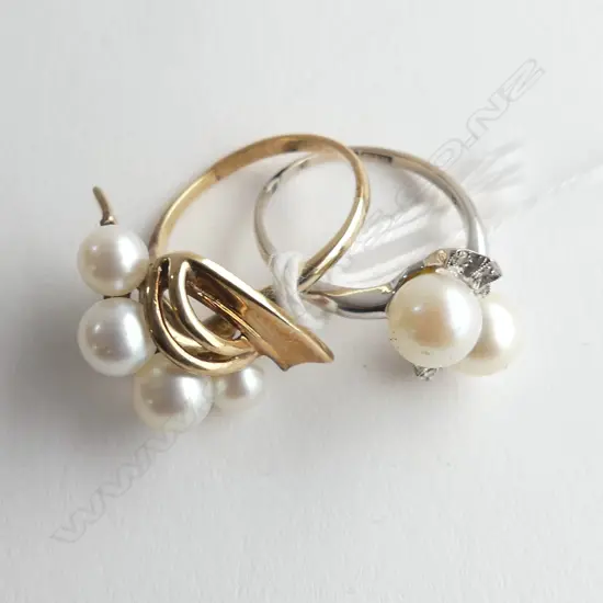 2 GOLD  CULTURED PEARL RINGS  14CT +  18CT 9.57gms  SIZE O