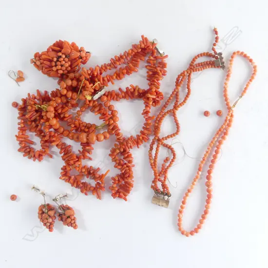 ASST. CORAL JEWELLERY (GOLD CLASPS)